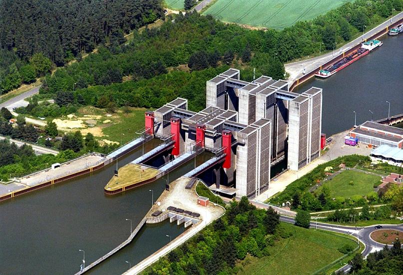 Schiffshebewerk Scharnebeck Schiffshebewerk Scharnebeck